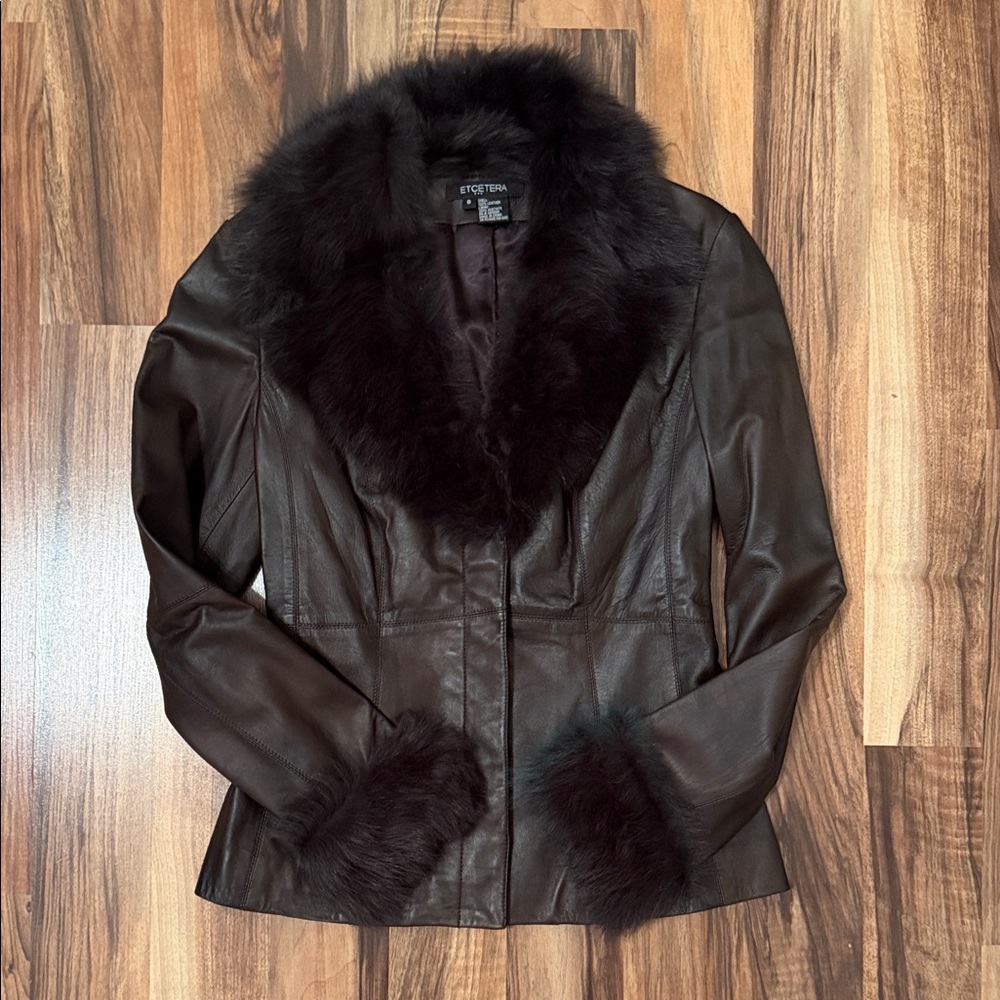 ETCETERA Real leather. Faux Fur-Trim. Chocolate brown. NWT.
